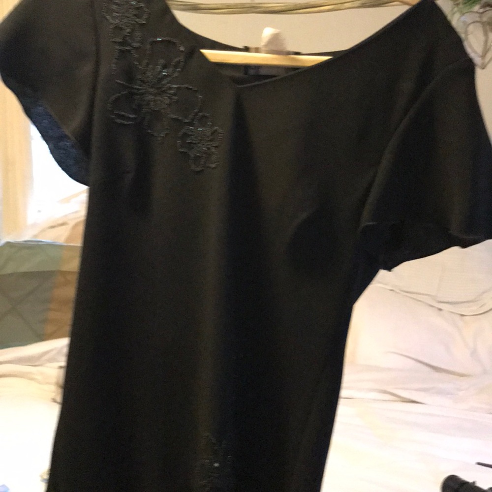 Sls Fashions black sequence size 6
